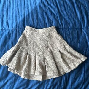 Kendall & Kylie Cream Mini Skater Skirt with Pleated High-low Design